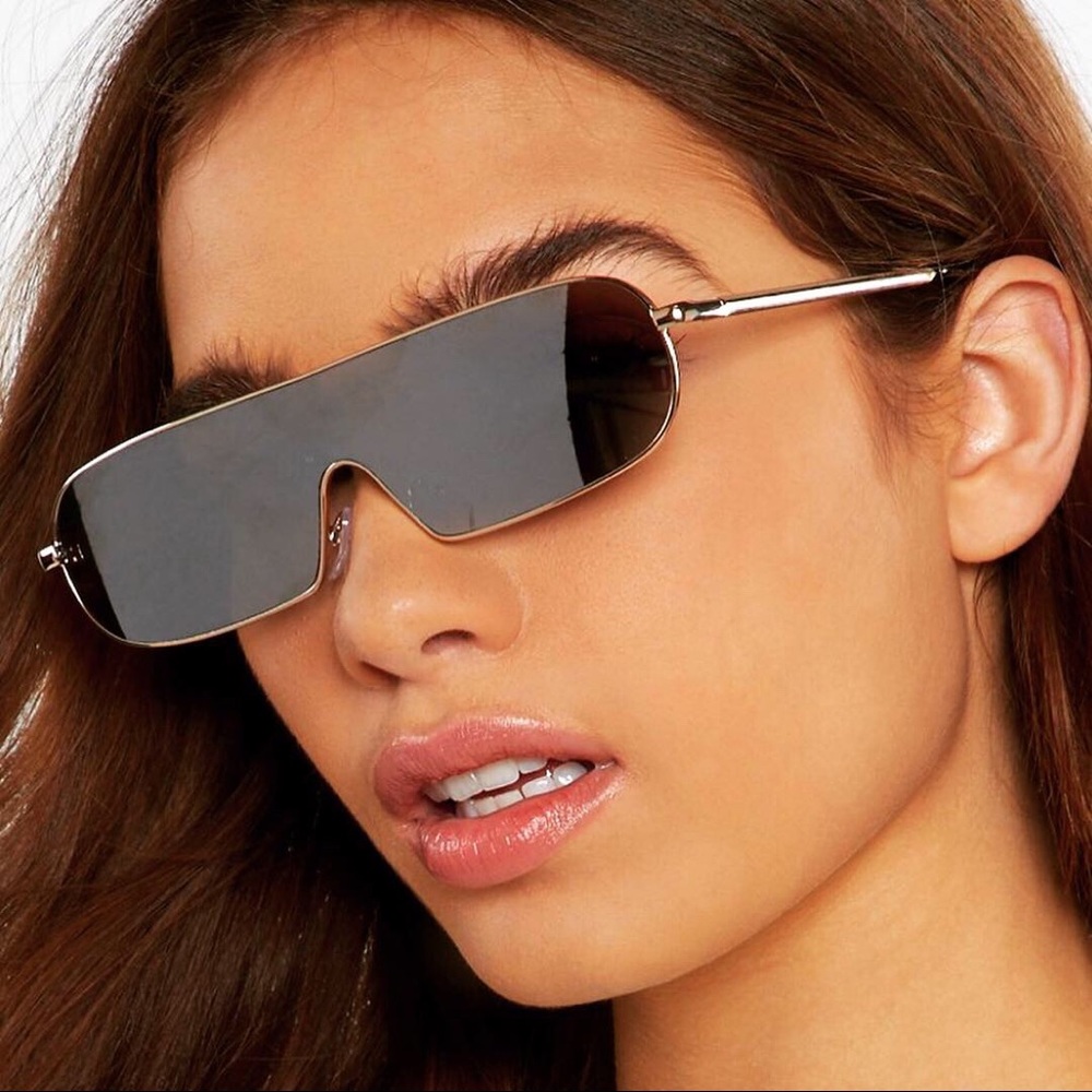 New! Women’s Aviator Shades